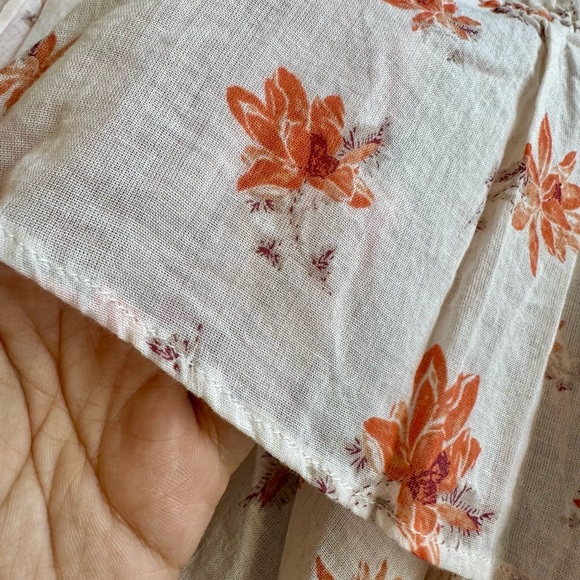 Brand - Free People Amanda Ruffle Top
Size - Large - Picture 5 of 7